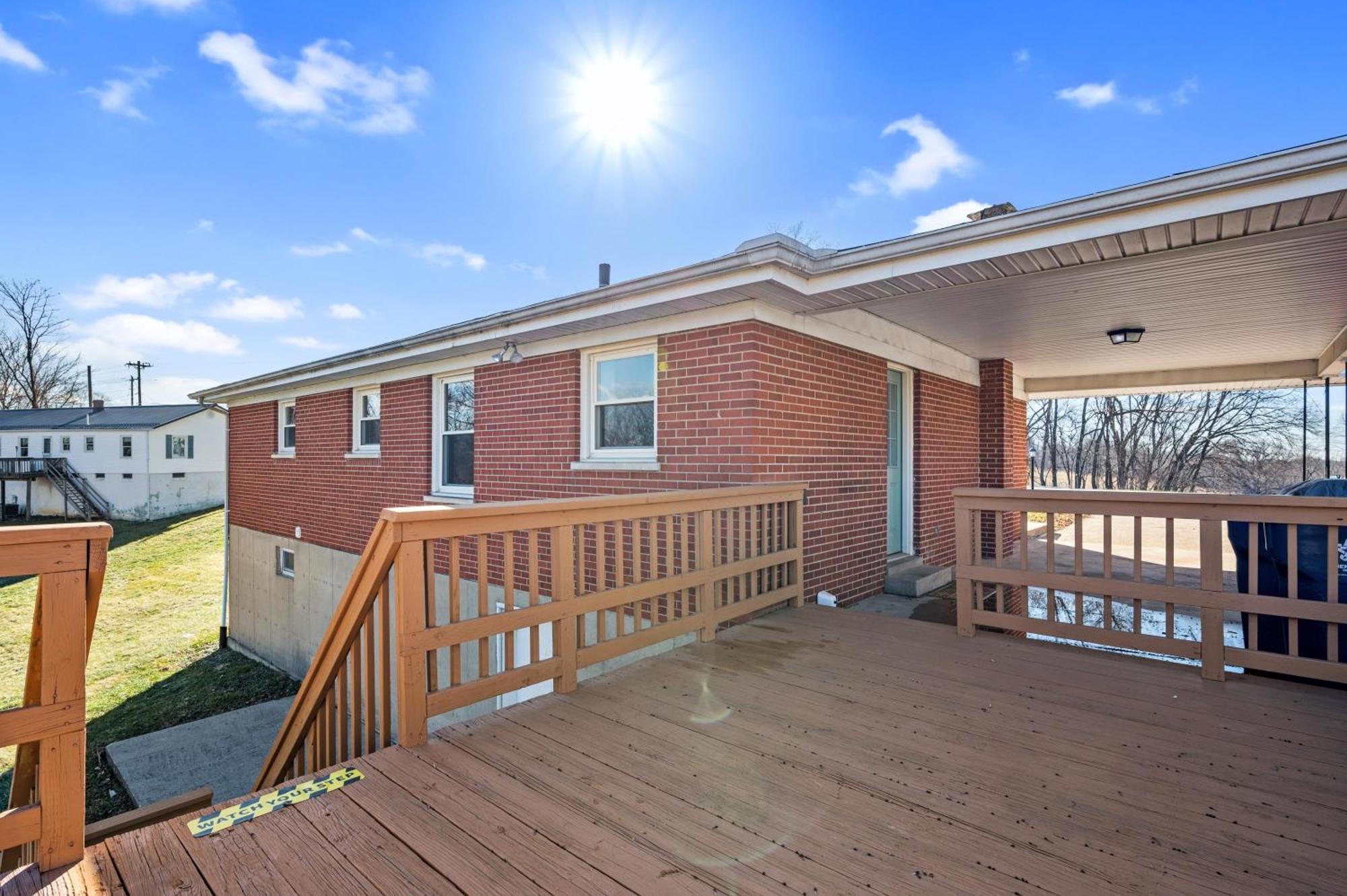 Cozy Brick Cottage Near Ark Williamstown Bagian luar foto